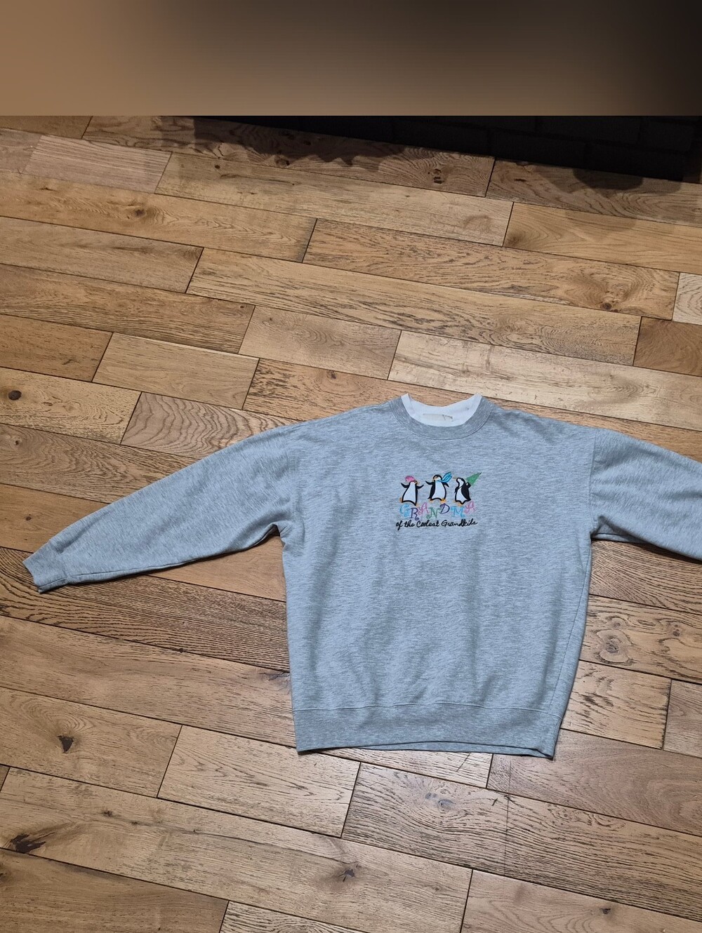 Gray 'Grandma of the Coolest Grandkids' Penguin Crewneck Sweater Size Lrge